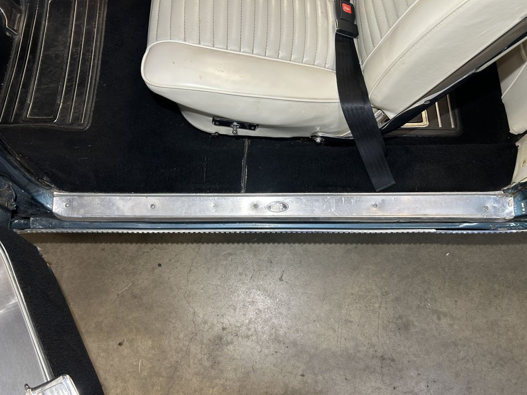 1964 Oldsmobile Starfire Image 38