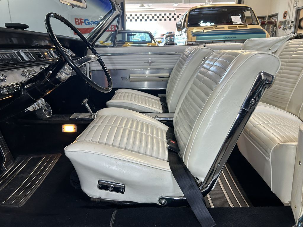 1964 Oldsmobile Starfire Image 45