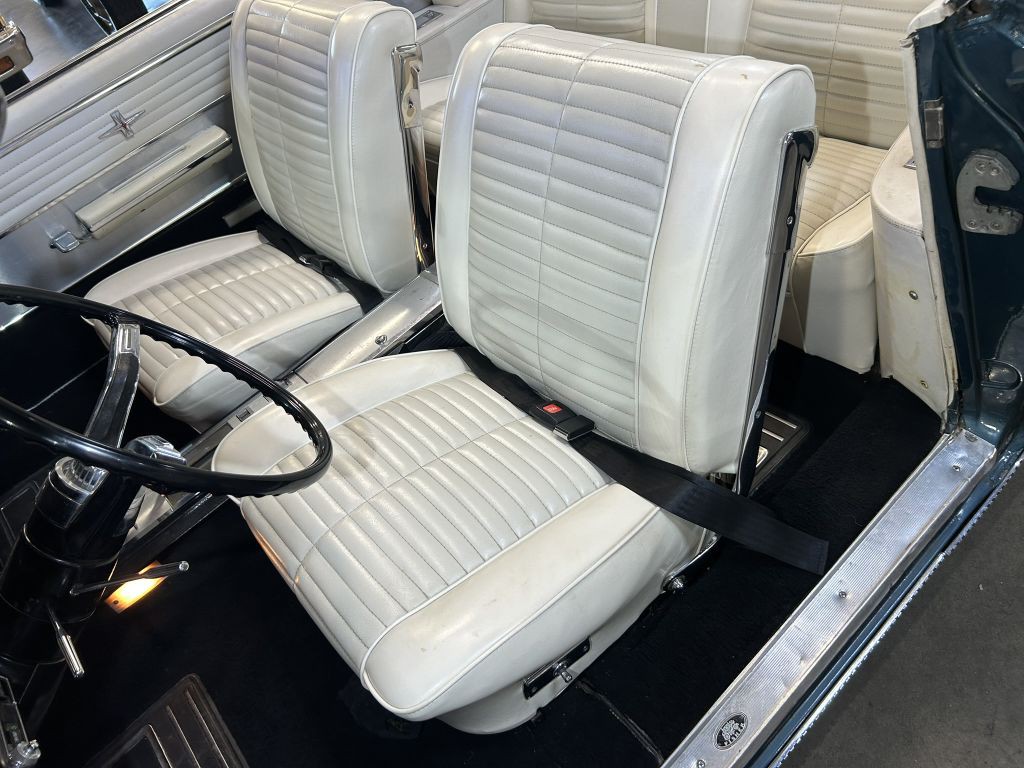 1964 Oldsmobile Starfire Image 46