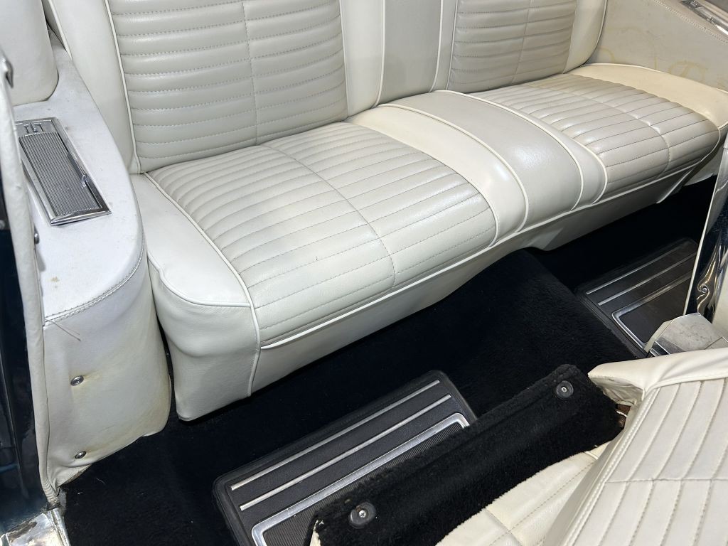 1964 Oldsmobile Starfire Image 71