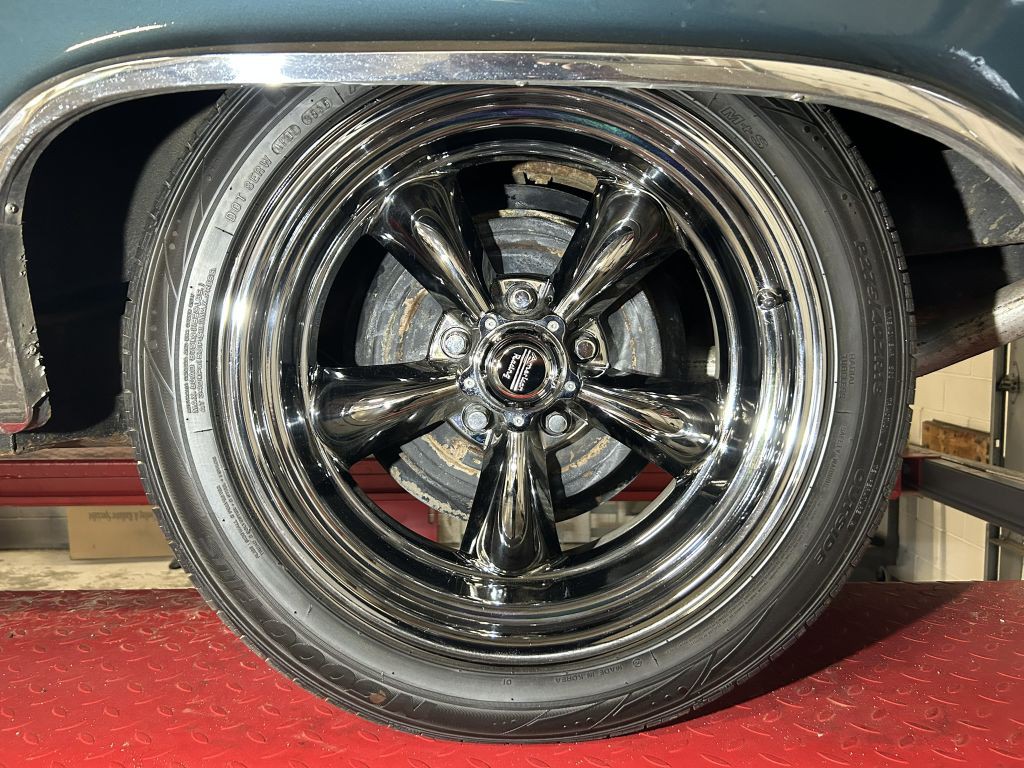 1964 Oldsmobile Starfire Image 98