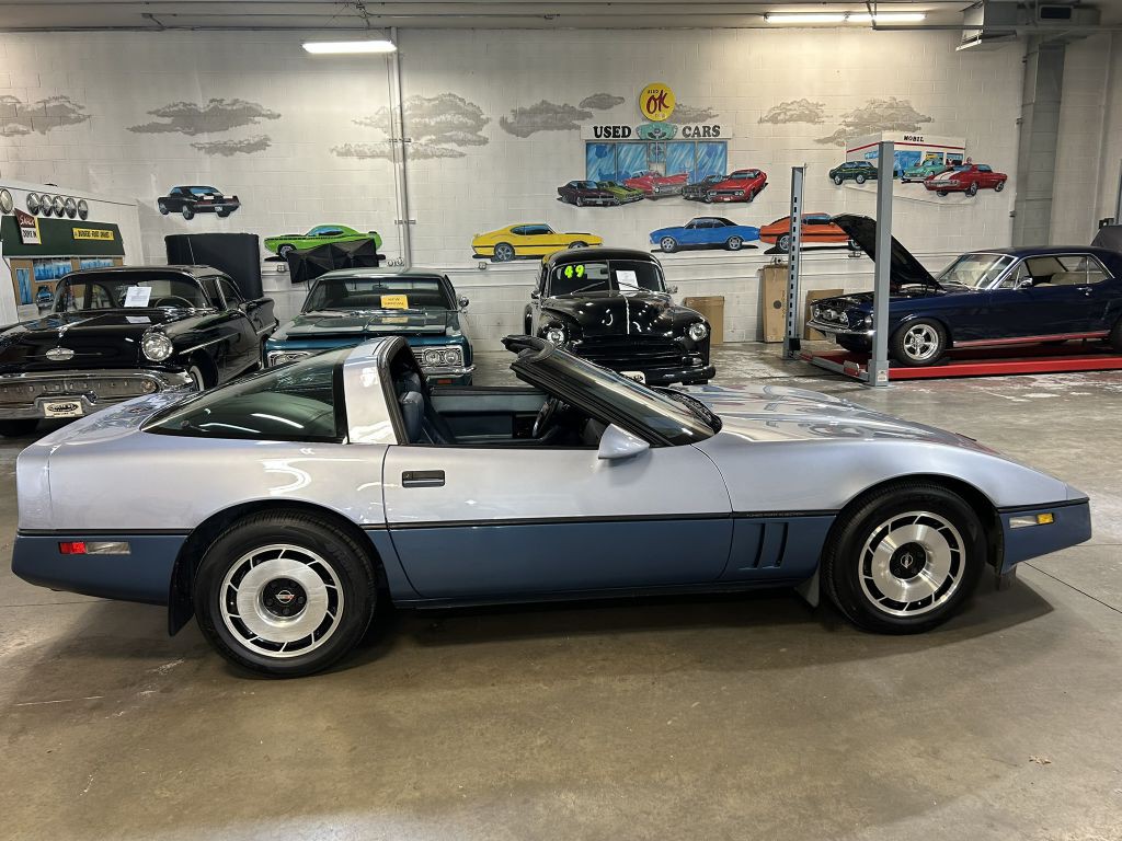 1985 Chevrolet Corvette Image 7