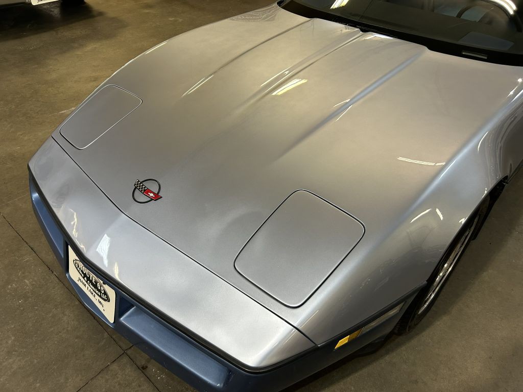 1985 Chevrolet Corvette Image 15