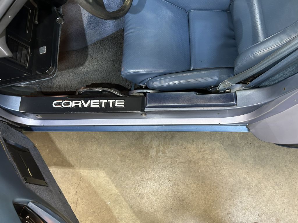 1985 Chevrolet Corvette Image 34