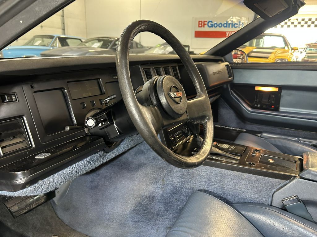 1985 Chevrolet Corvette Image 41