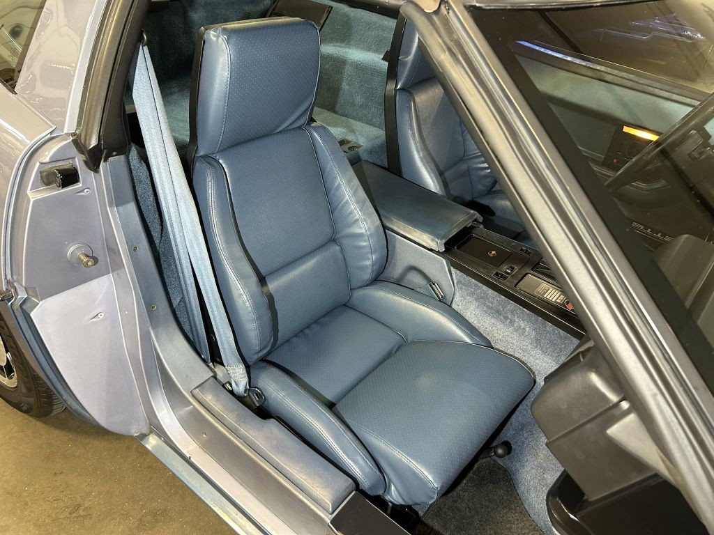 1985 Chevrolet Corvette Image 58