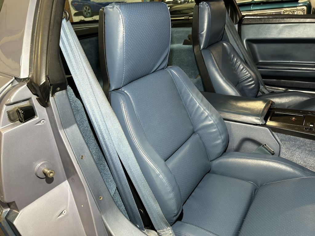 1985 Chevrolet Corvette Image 60