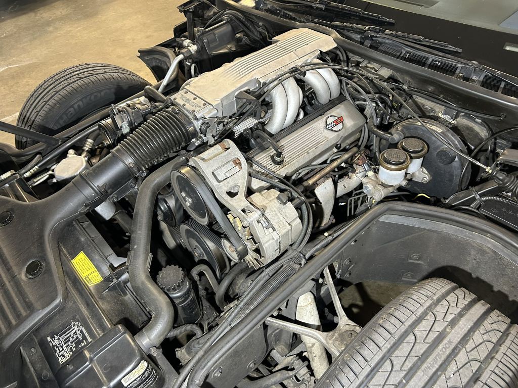1985 Chevrolet Corvette Image 70