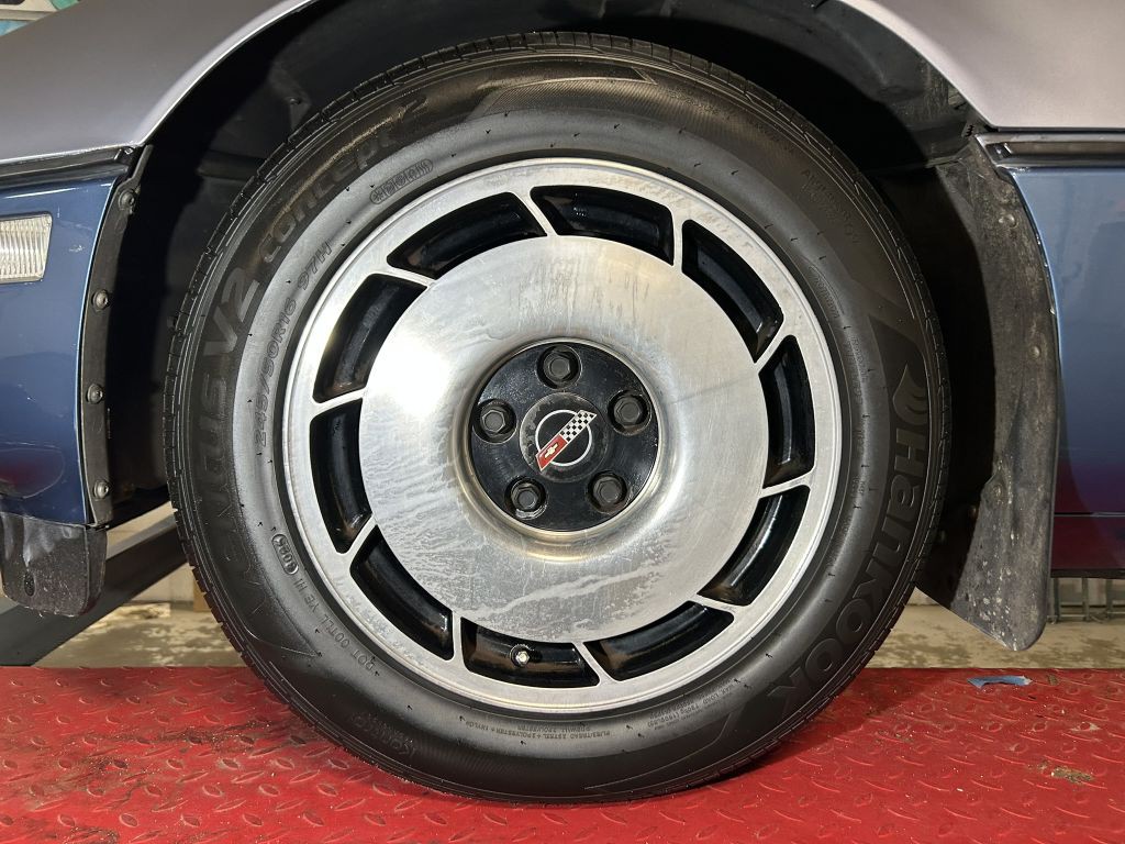 1985 Chevrolet Corvette Image 88
