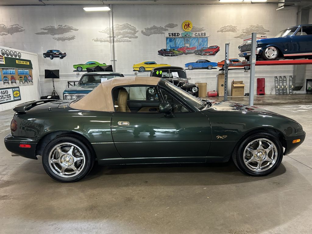 1997 Mazda MX-5 Miata Image 6