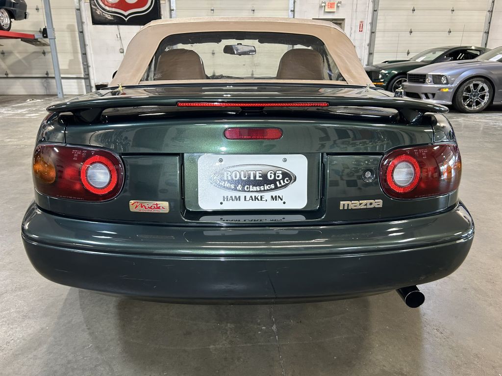 1997 Mazda MX-5 Miata Image 8