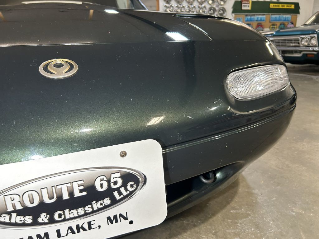 1997 Mazda MX-5 Miata Image 12