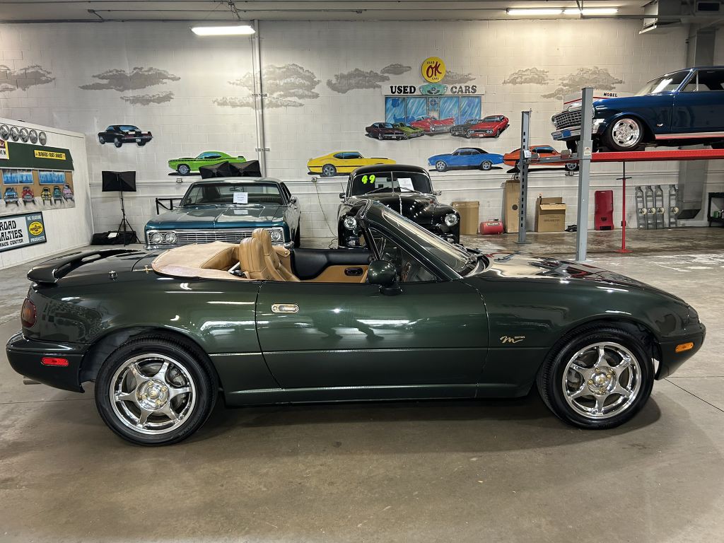 1997 Mazda MX-5 Miata Image 32
