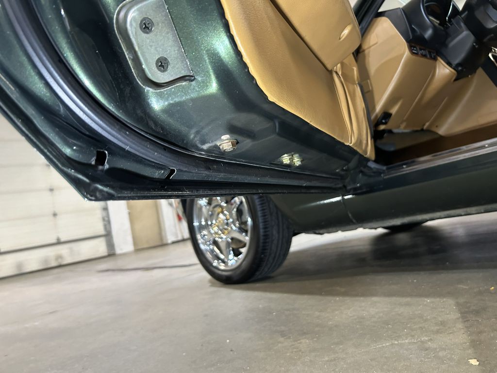 1997 Mazda MX-5 Miata Image 38
