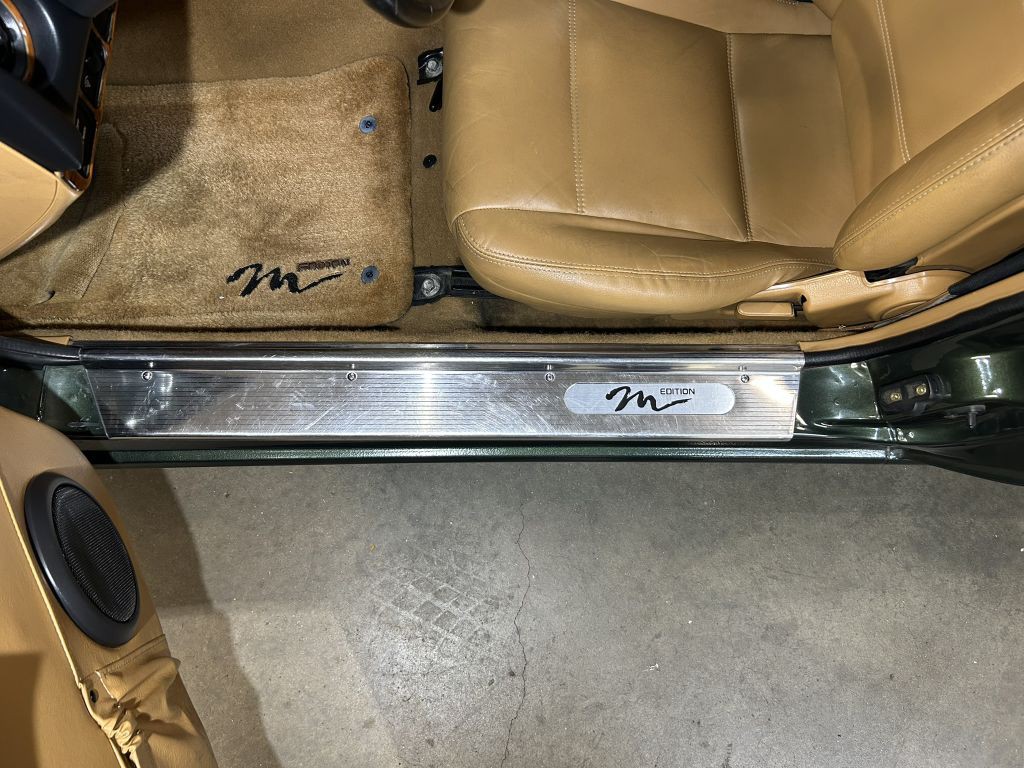1997 Mazda MX-5 Miata Image 40