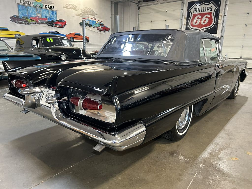 1959 Ford Thunderbird Image 5