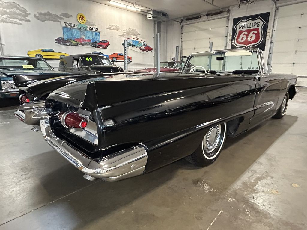 1959 Ford Thunderbird Image 34