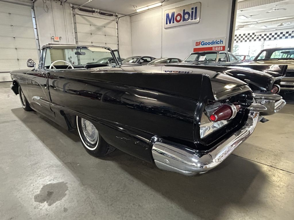 1959 Ford Thunderbird Image 36