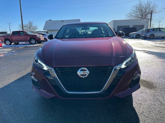 2020 Nissan Altima Image 2