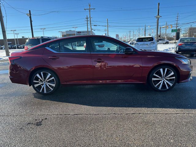 2020 Nissan Altima Image 5