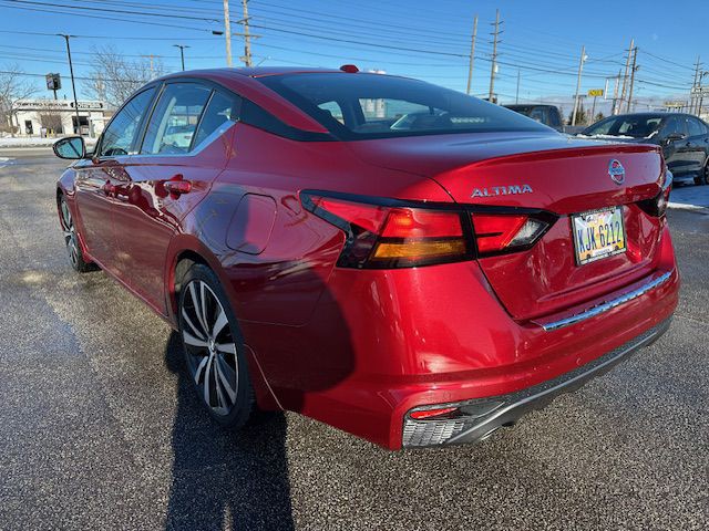 2020 Nissan Altima Image 7