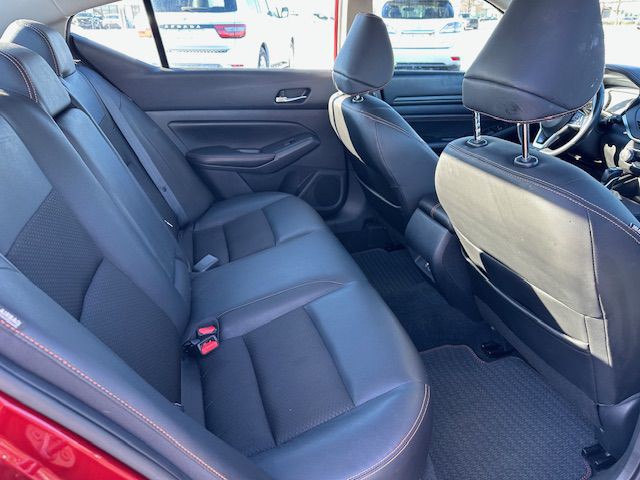 2020 Nissan Altima Image 11