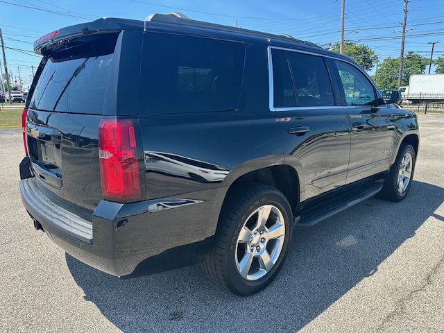 2017 Chevrolet Tahoe Image 5