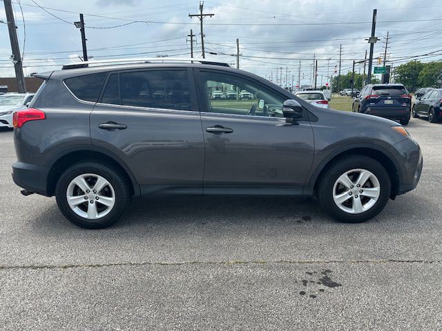 2013 Toyota Rav4 Image 4