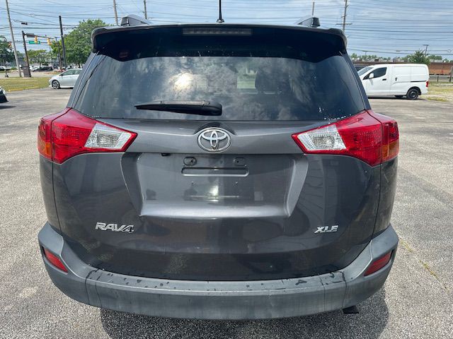 2013 Toyota Rav4 Image 8
