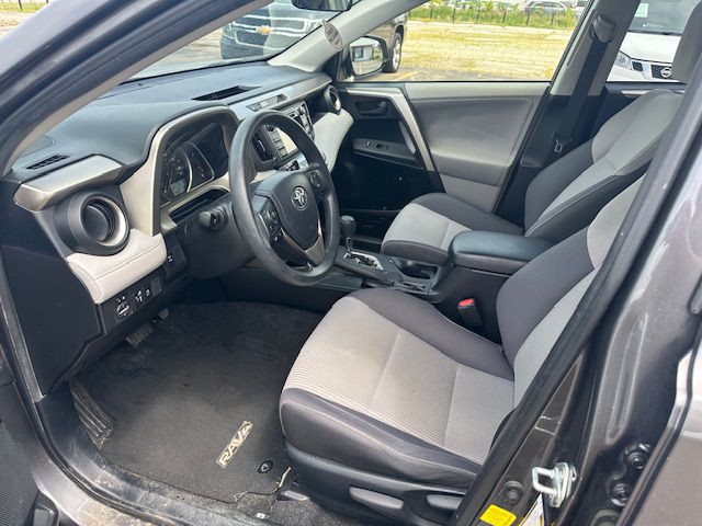2013 Toyota Rav4 Image 12