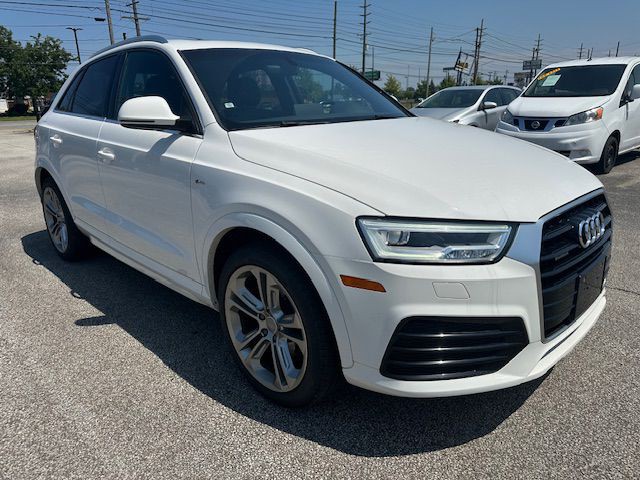 2017 Audi Q3 Image 1