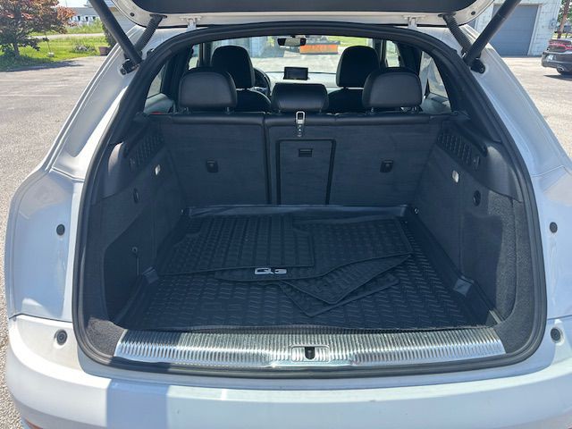 2017 Audi Q3 Image 9