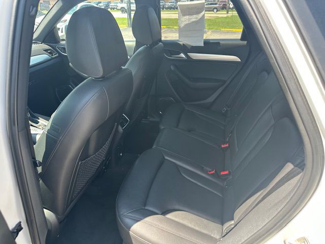 2017 Audi Q3 Image 16