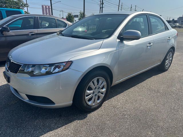 2013 Kia Forte Image 3