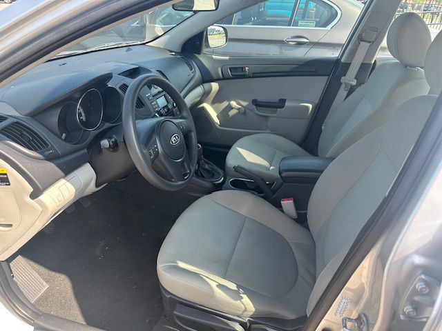 2013 Kia Forte Image 12