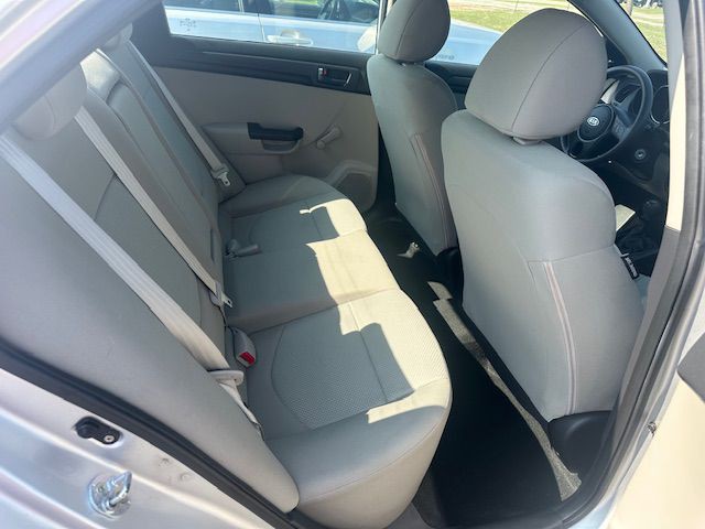 2013 Kia Forte Image 14