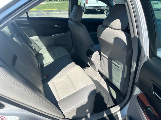2013 Toyota Camry Image 15
