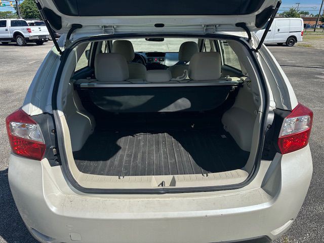 2014 Subaru Impreza Image 9