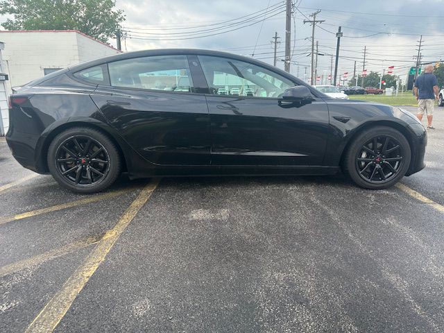 2021 Tesla Model 3 Image 4