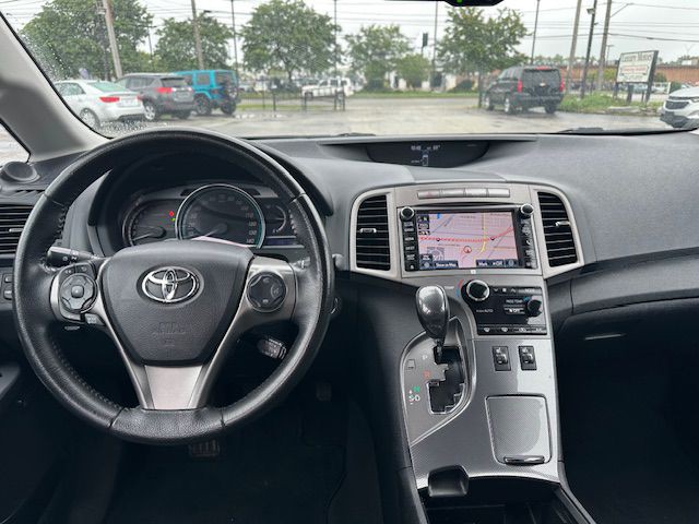 2014 Toyota Venza Image 11