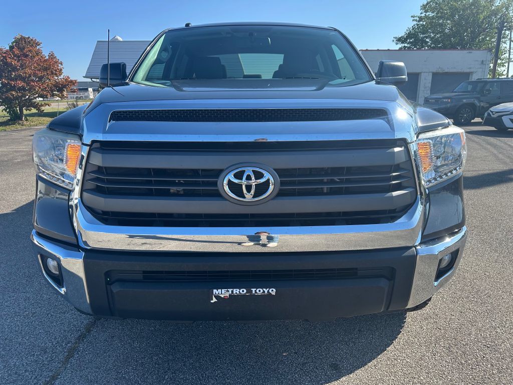 2015 Toyota Tundra Image 2