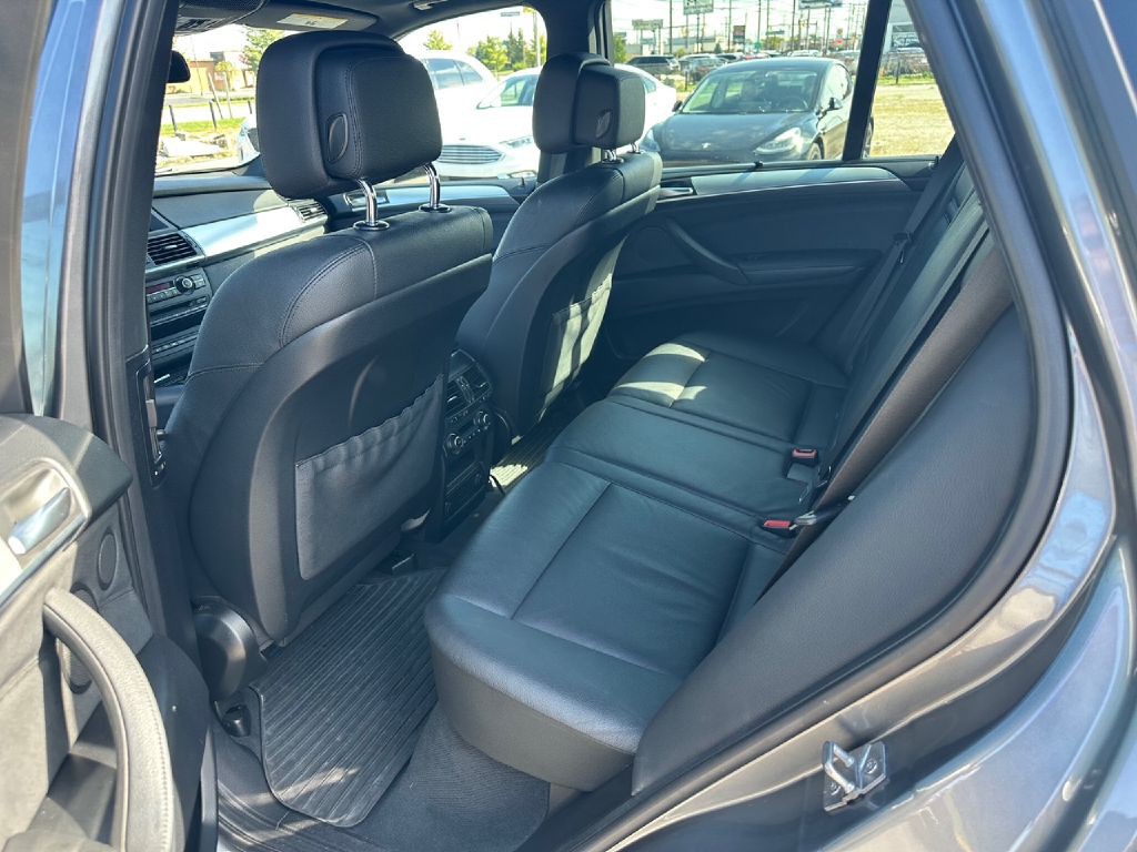 2012 BMW X5 Image 12