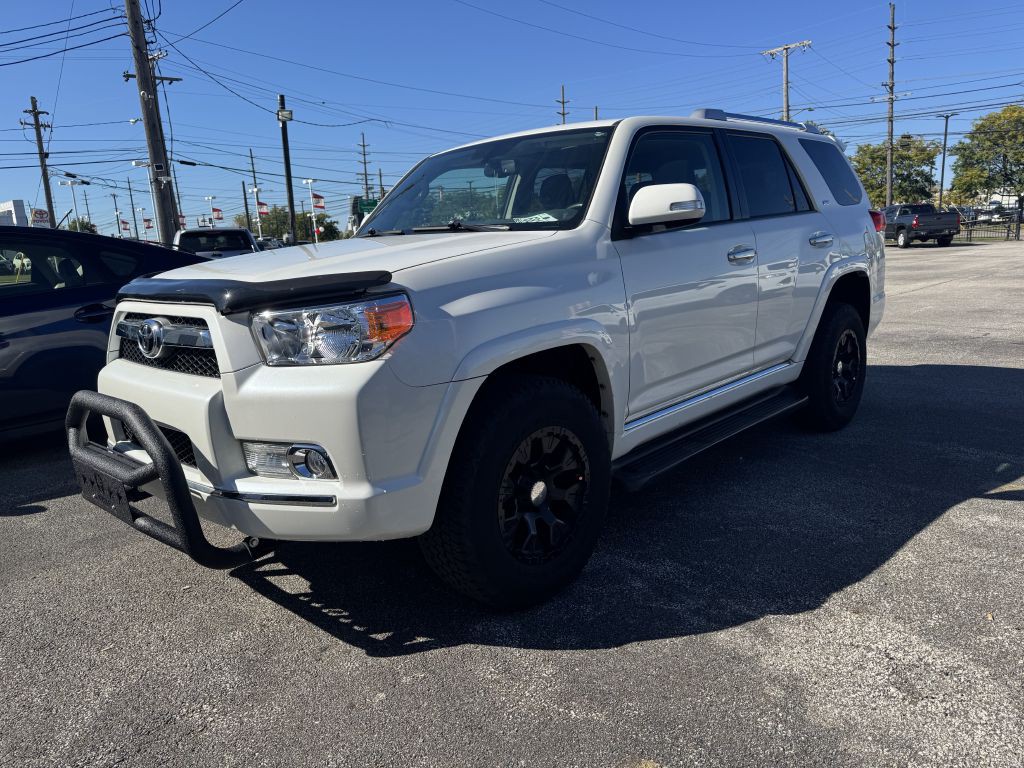 2010 Toyota 4Runner Image 2