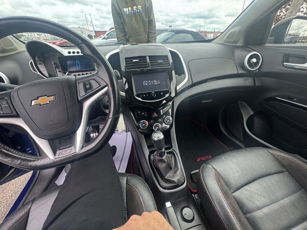 2014 Chevrolet Sonic Image 4