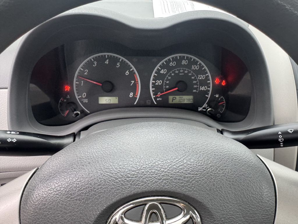 2010 Toyota Corolla Image 9