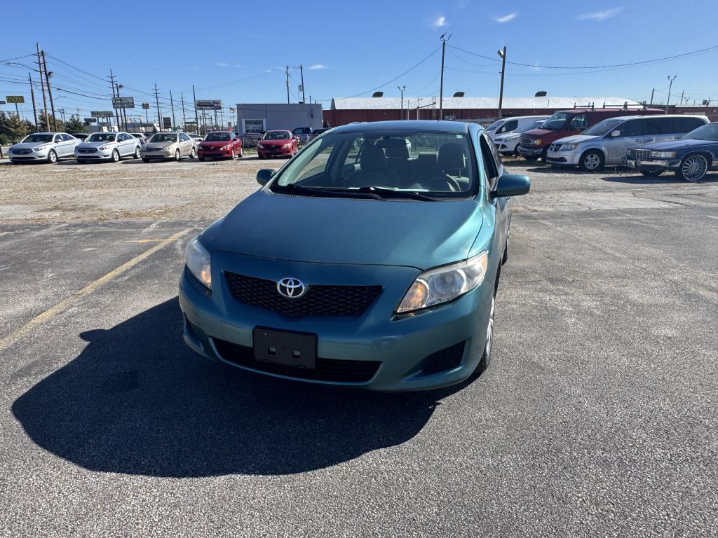 2010 Toyota Corolla Image 2