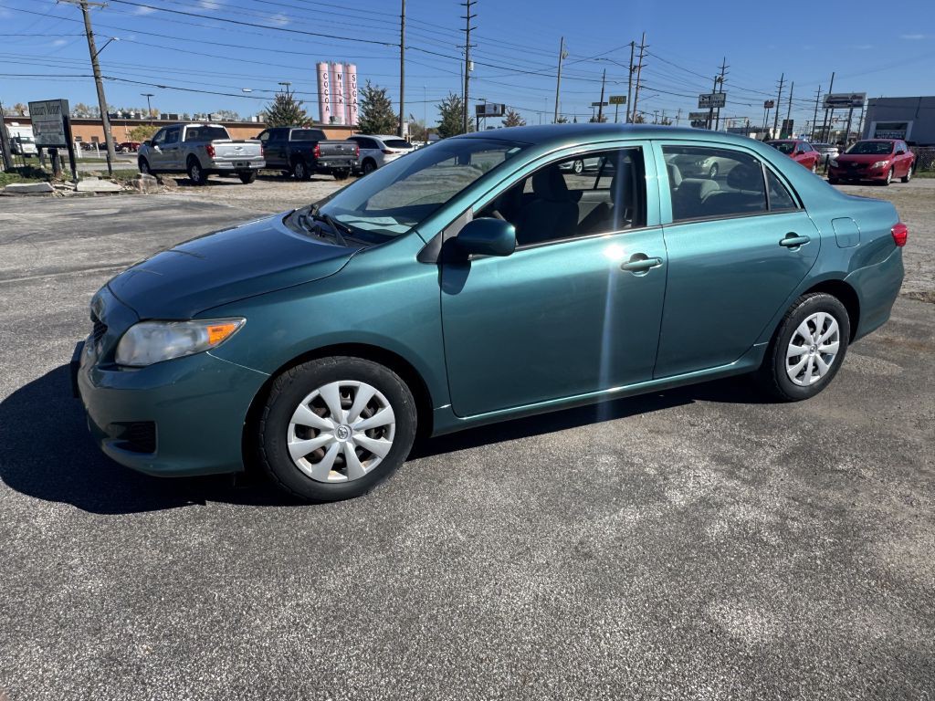 2010 Toyota Corolla Image 3