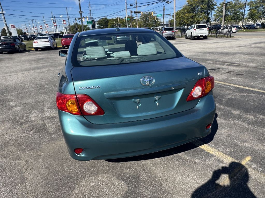2010 Toyota Corolla Image 4