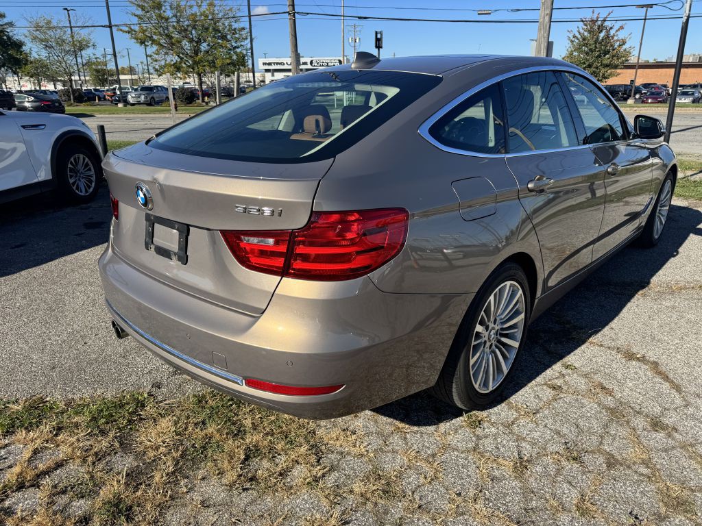 2014 BMW 3 Series Image 5