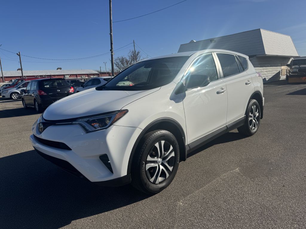 2018 Toyota Rav4 Image 2